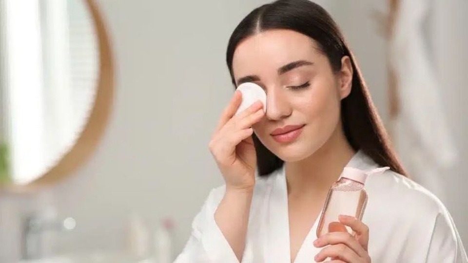 Apply nutrient-dense oils or serums