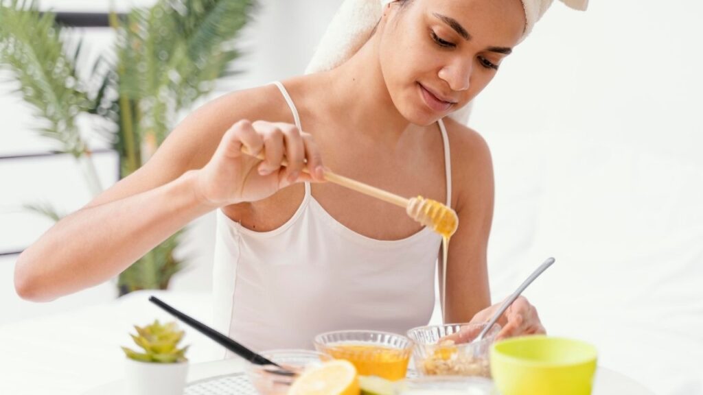 Honey Hair Mask Benefits