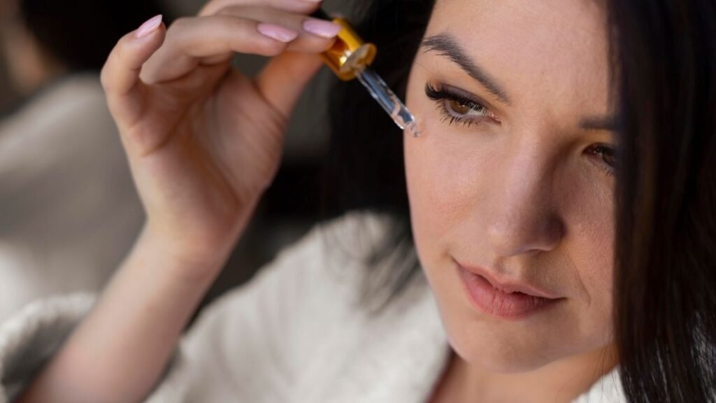 Fine Eye Serum